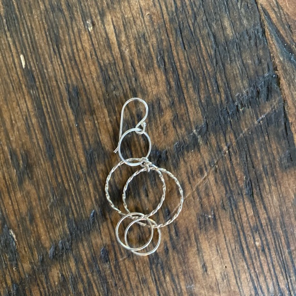 3/$15 🥳 New Anne Klein dangle earrings multiple circles - Picture 4 of 5